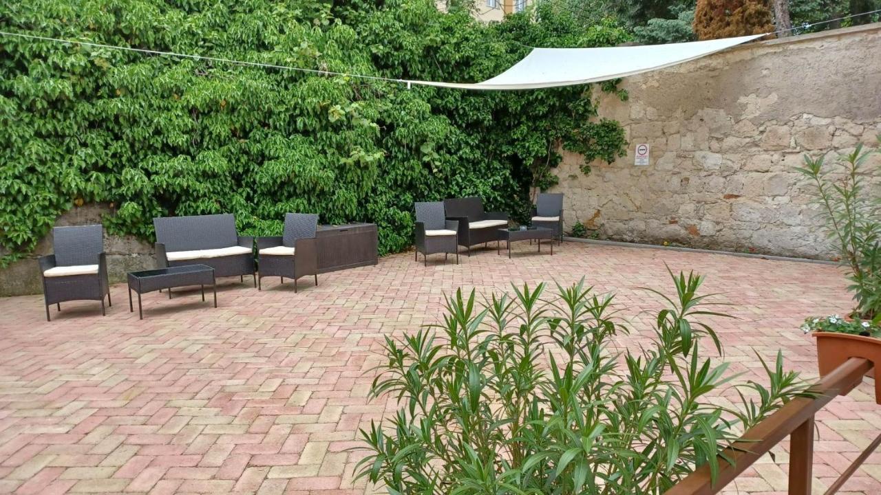 Milla Apartmanok Eğri Dış mekan fotoğraf